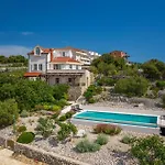 Six-bedroom In * Primošten
