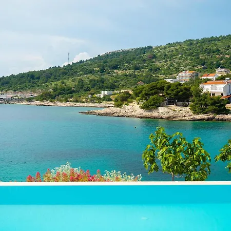 In With Outdoor Swimming Pool Primošten