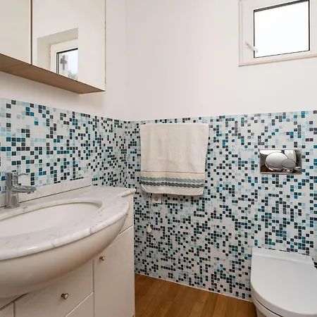 Six-bedroom In * Primošten