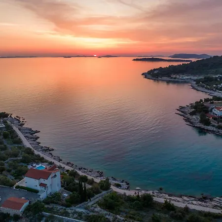 Tatil Evi Six-bedroom In