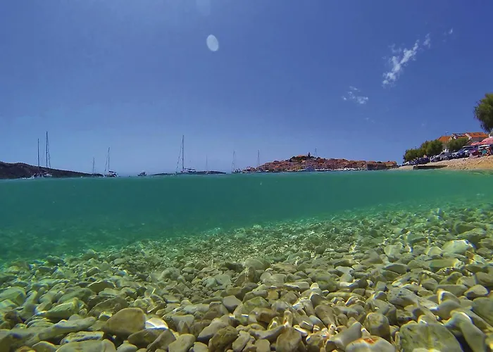 Six-bedroom In בית נופש פרימוסטן